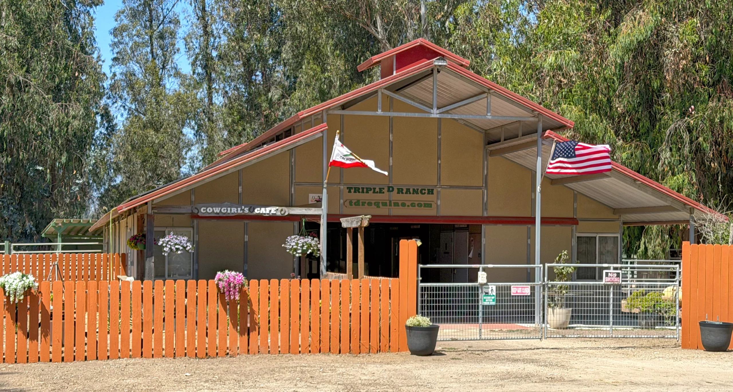 Triple D Ranch barn front